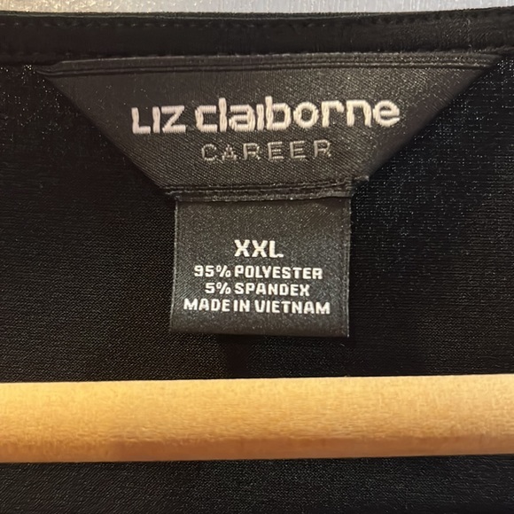 LIZ claiborne, CAREER - Picture 3 of 3